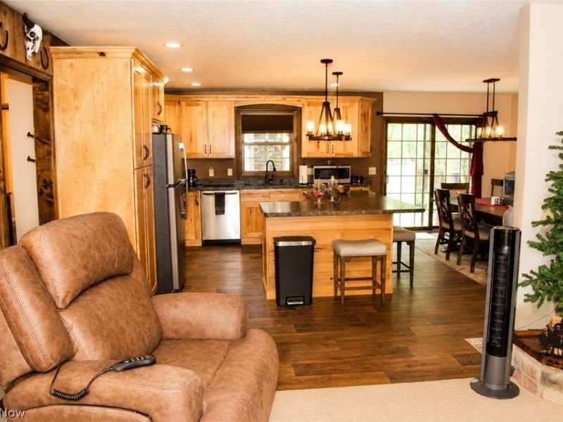 40011 Hope Court , Elyria, OH 44035 Photo 12