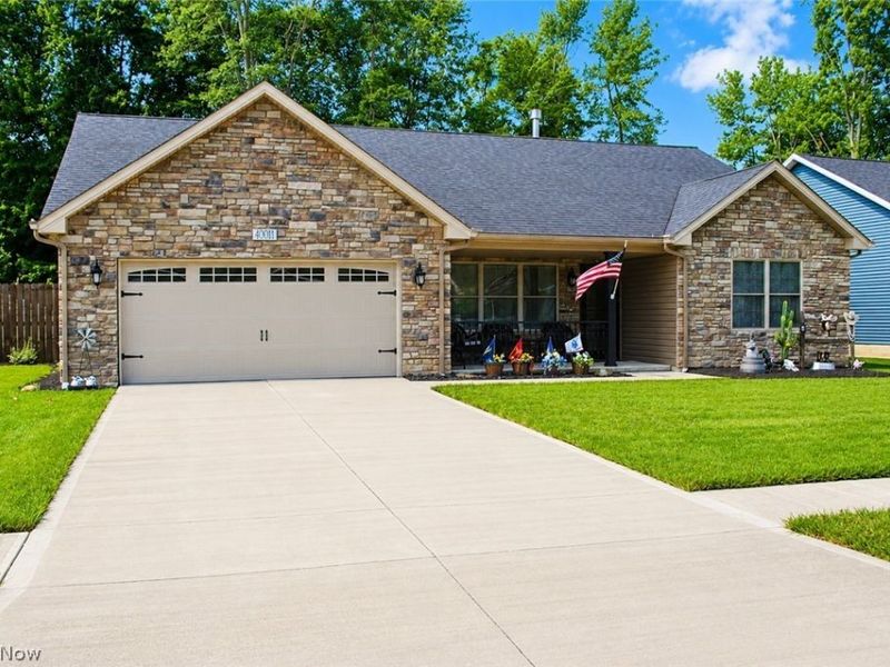 40011 Hope Court, Elyria, OH 44035 Photo 2