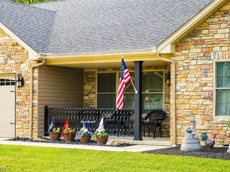40011 Hope Court, Elyria, OH 44035 Photo 4