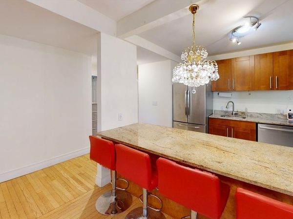 89 Mason Terr., Unit A, Brookline, MA 02446