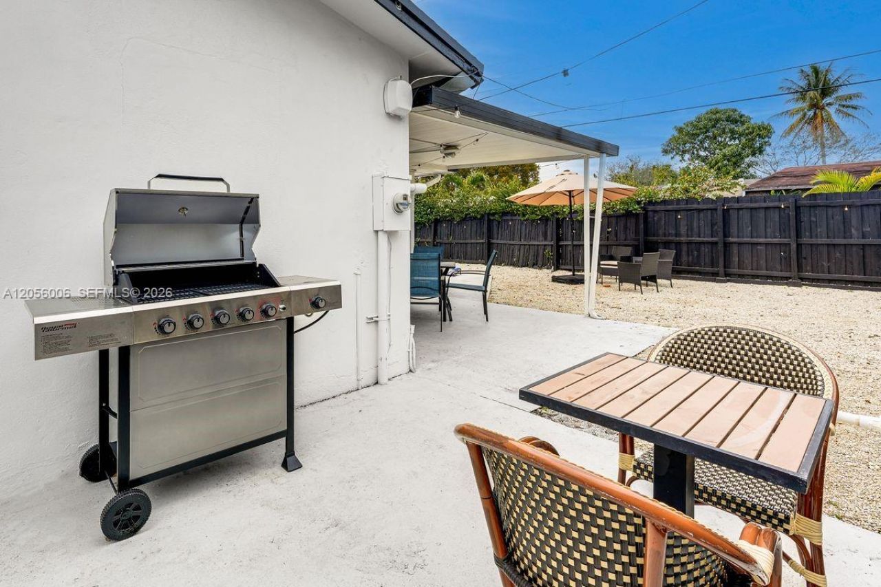 600 N 66th Ter , Hollywood, FL 33024 Photo