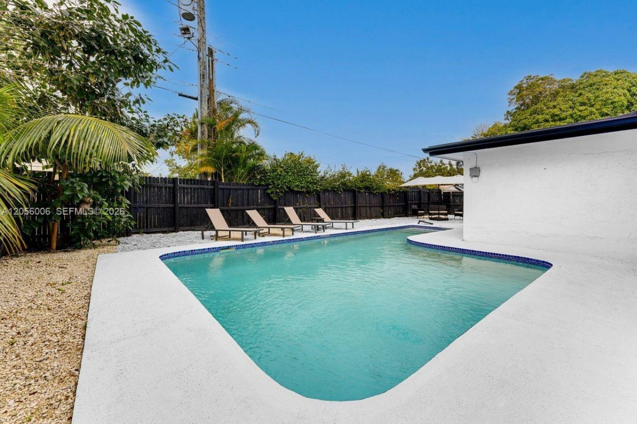 600 N 66th Ter , Hollywood, FL 33024 Photo