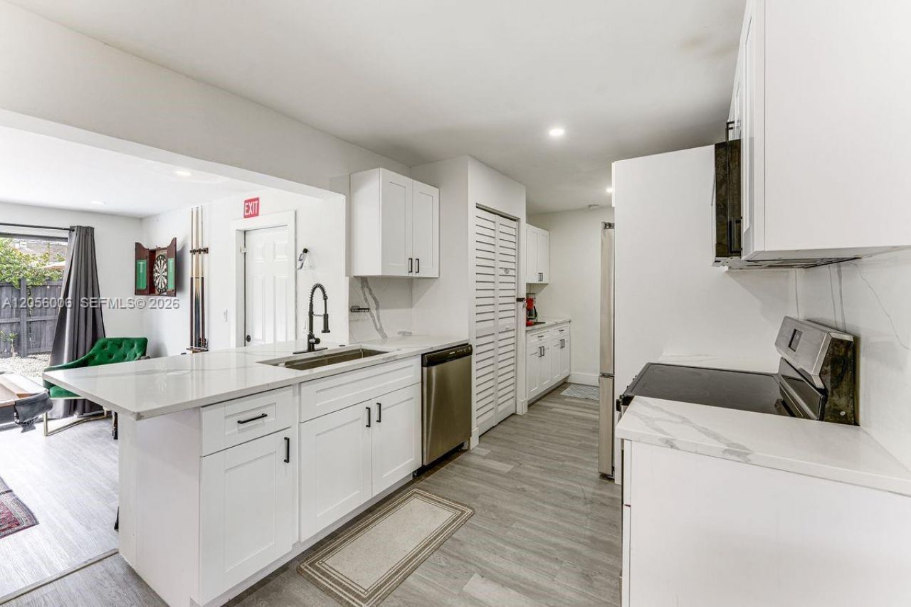 600 N 66th Ter , Hollywood, FL 33024 Photo