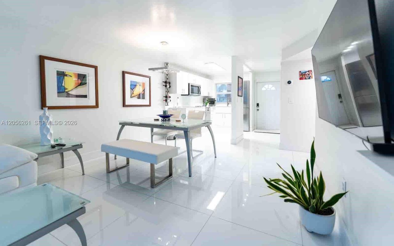2931 E Sunrise Lakes Dr , Unit 109, Sunrise, FL 33322 Photo
