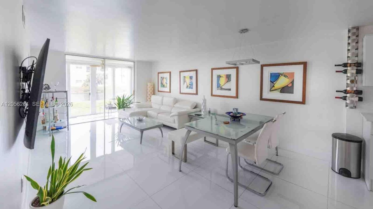 2931 E Sunrise Lakes Dr , Unit 109, Sunrise, FL 33322 Photo