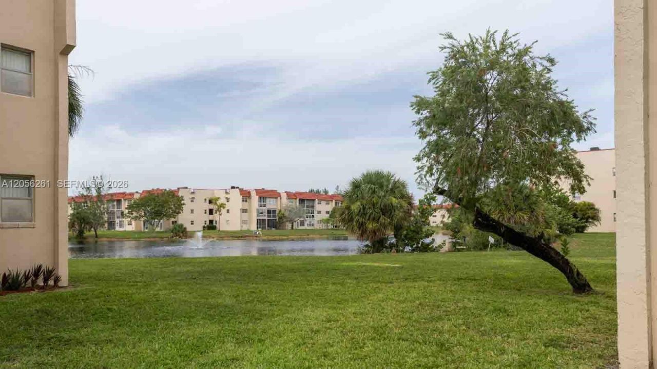 2931 E Sunrise Lakes Dr , Unit 109, Sunrise, FL 33322 Photo