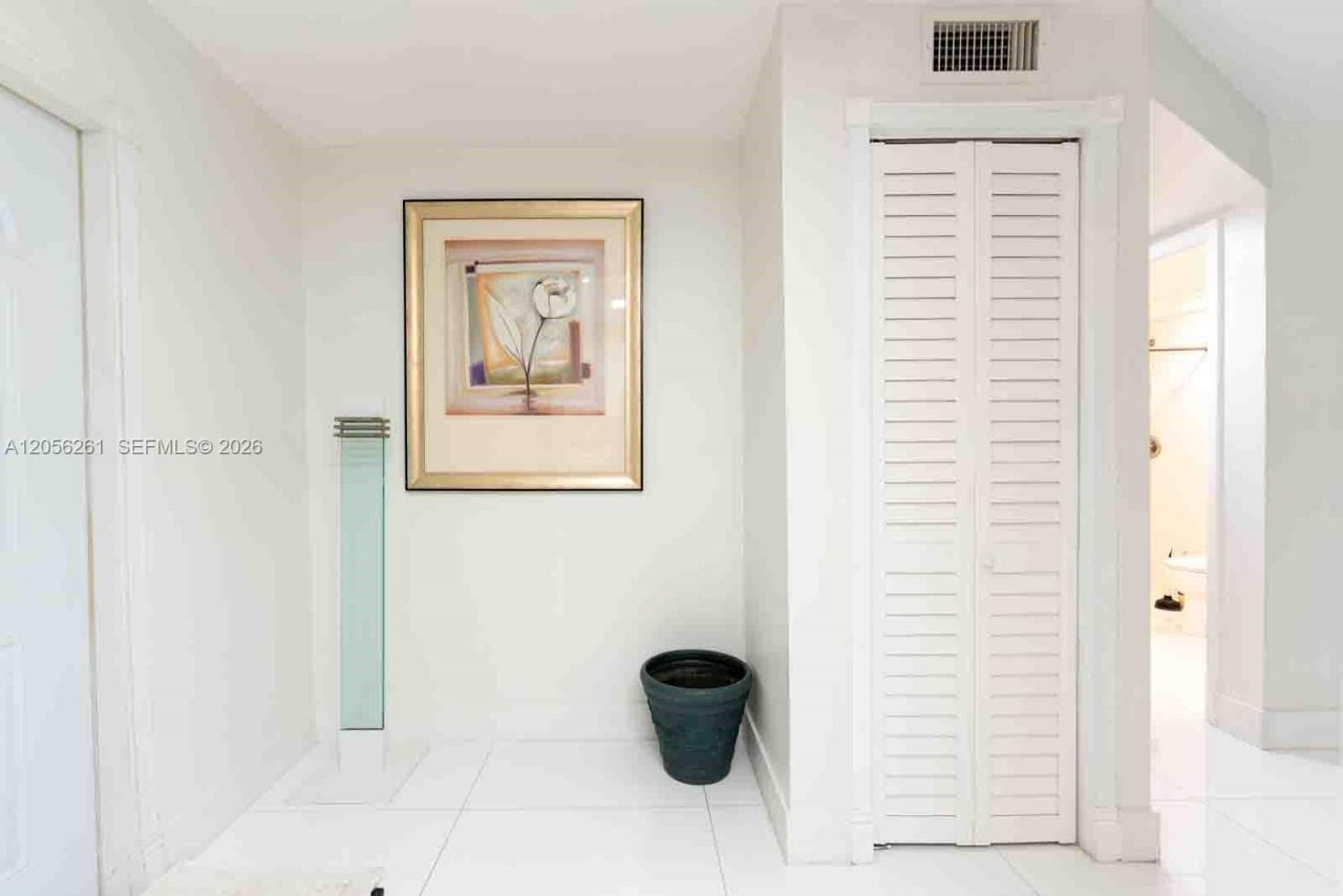 2931 E Sunrise Lakes Dr , Unit 109, Sunrise, FL 33322 Photo
