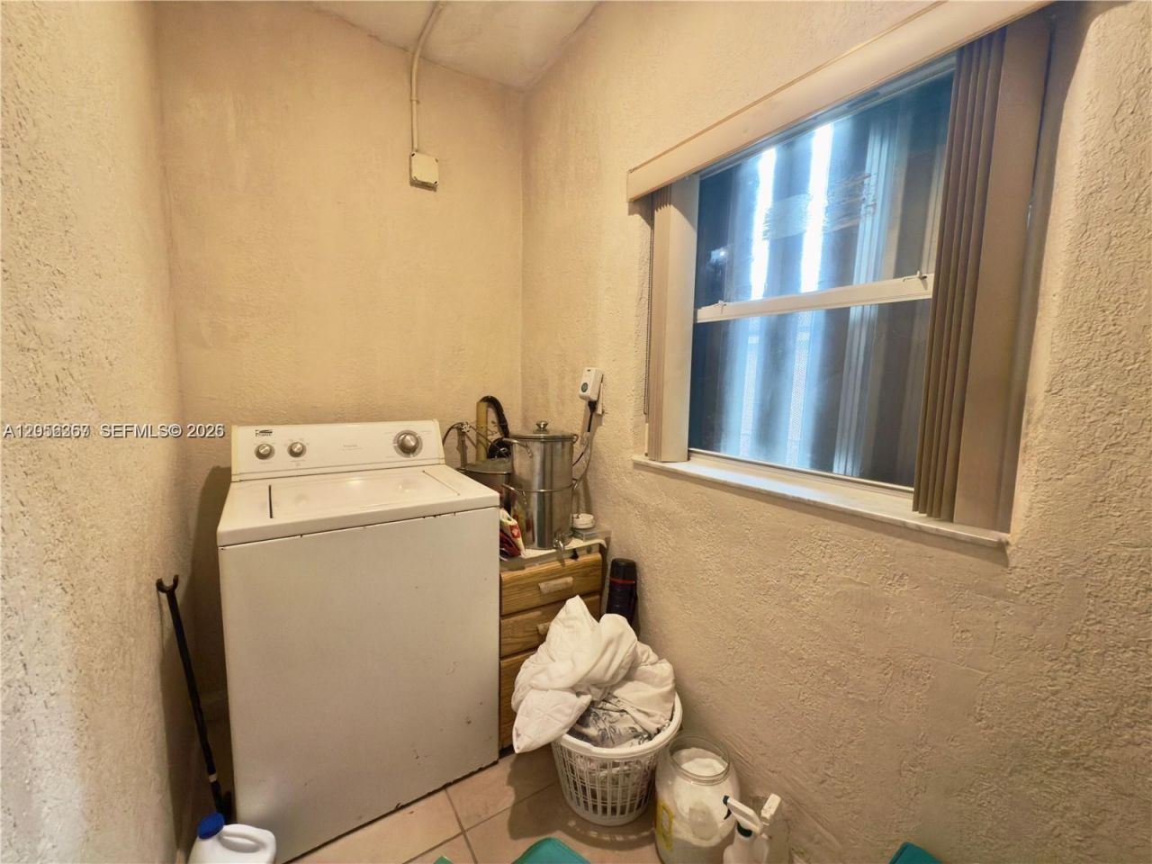 6137 Garfield St , Hollywood, FL 33024 Photo