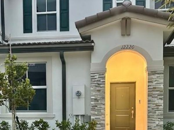 12220 NW 23rd Ct , Unit 12220, Miami, FL 33167