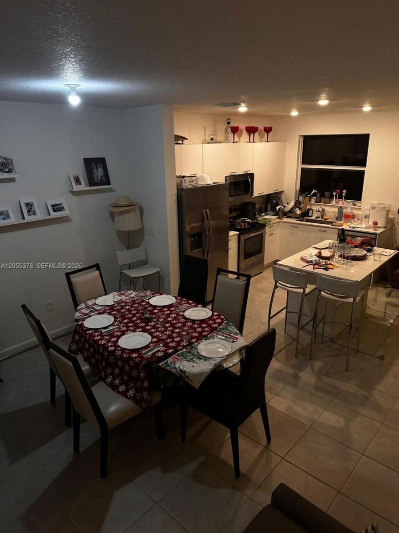 12220 NW 23rd Ct , Unit 12220, Miami, FL 33167 Photo