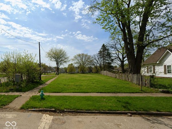 1226 Churchman Avenue , Indianapolis, IN 46203