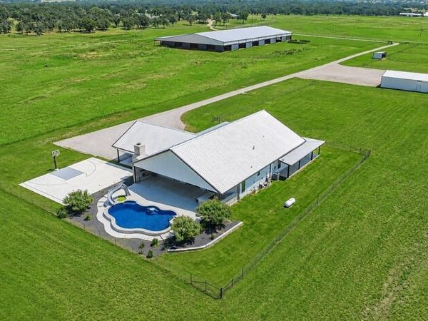 385 Private Road 1733 , Stephenville, TX 76401