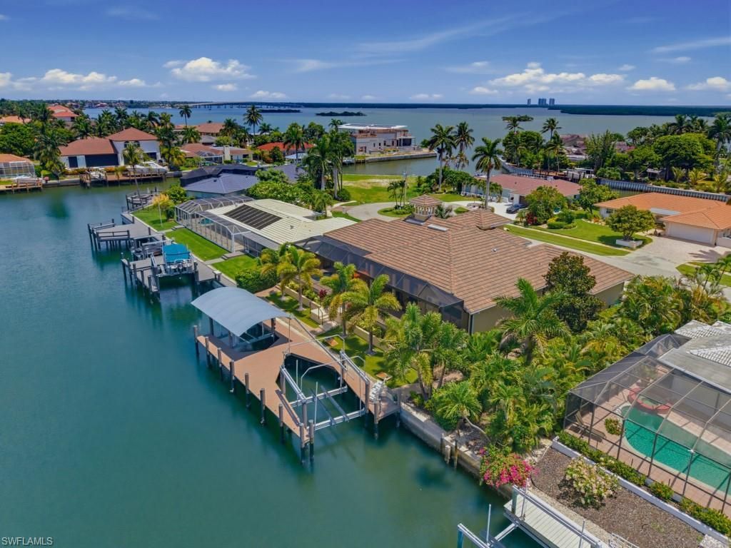 350 Meadowlark Ct, Marco Island, FL 34145 Photo