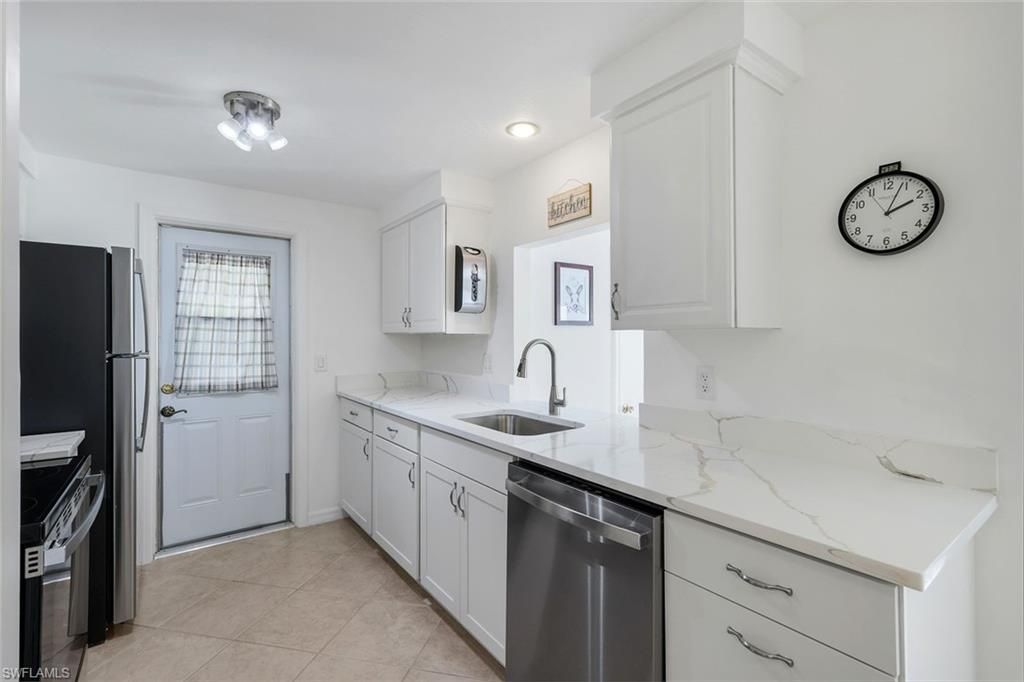 11330 Linda Loma Dr, Fort Myers, FL 33908 Photo