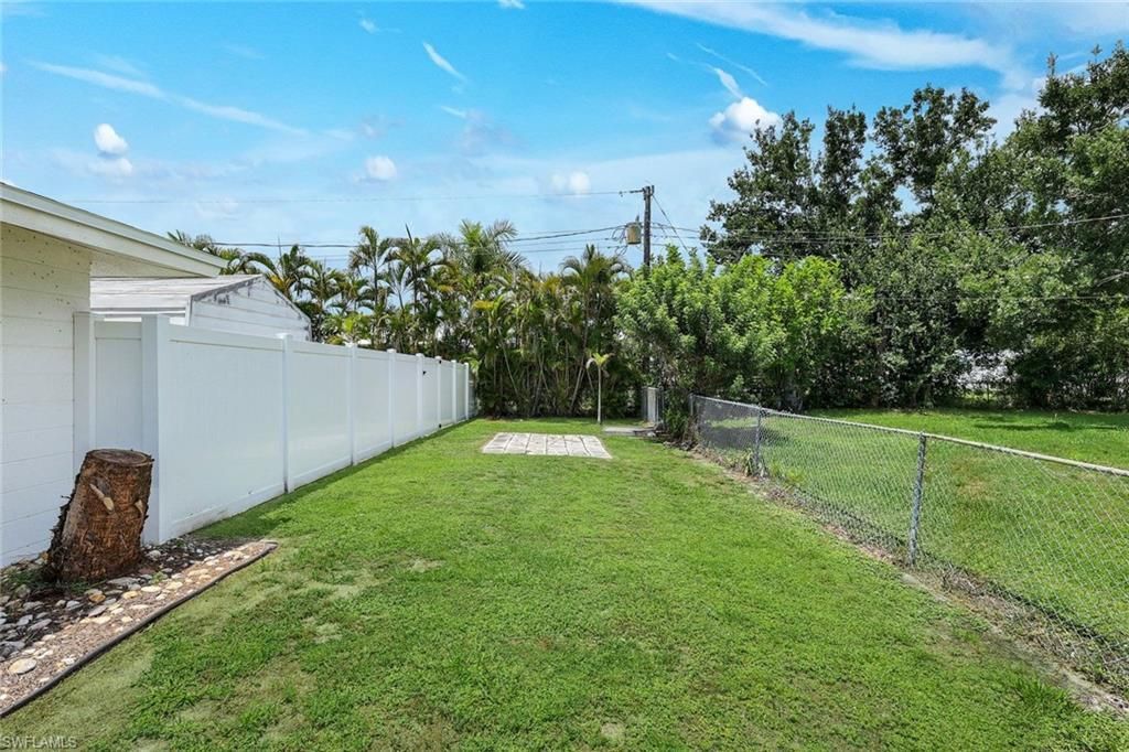 11330 Linda Loma Dr, Fort Myers, FL 33908 Photo