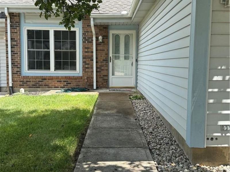 481 Meadowview Court, Vandalia, OH 45377 Photo 4