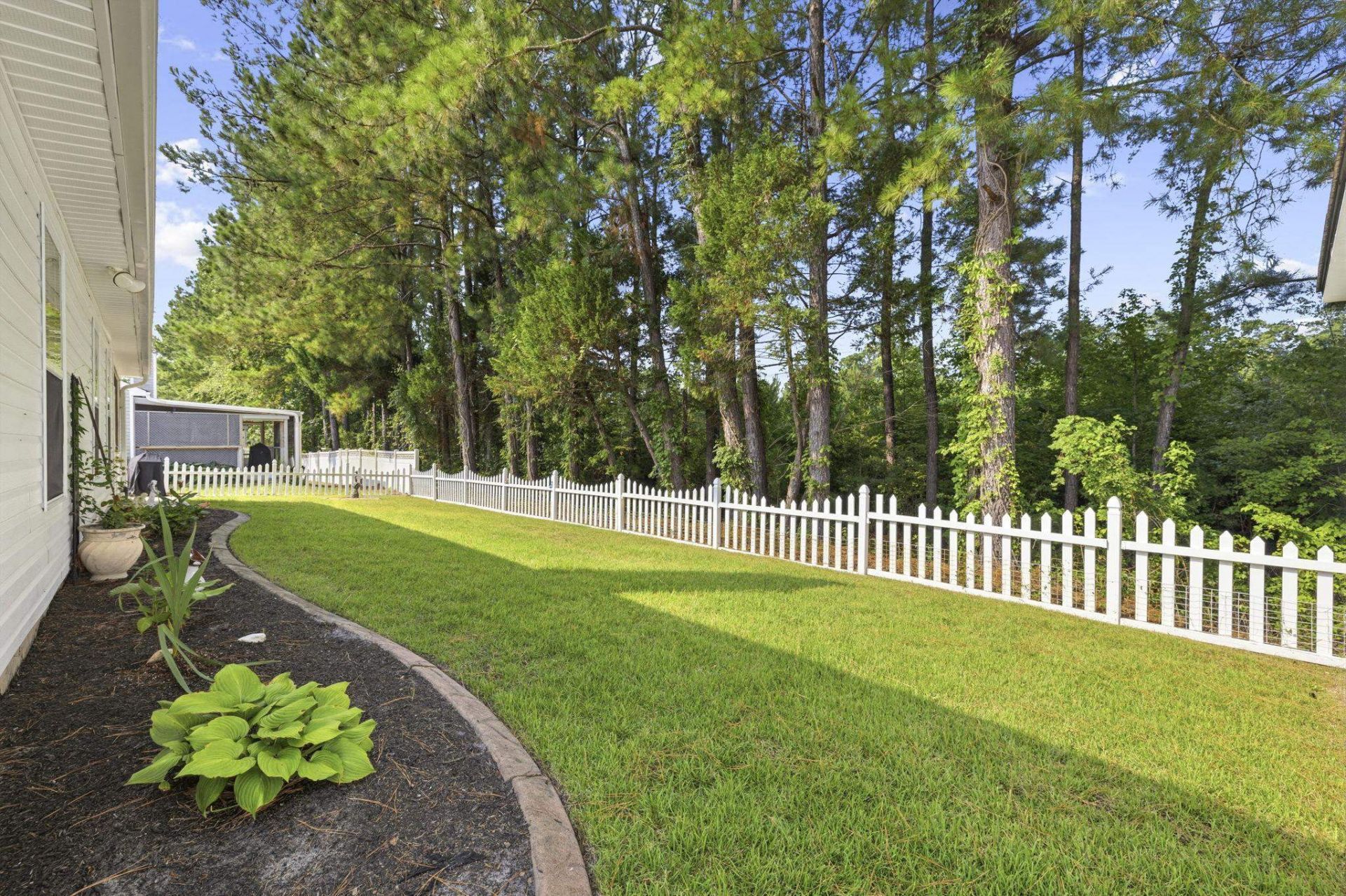113 Heath Dr. Photo 34