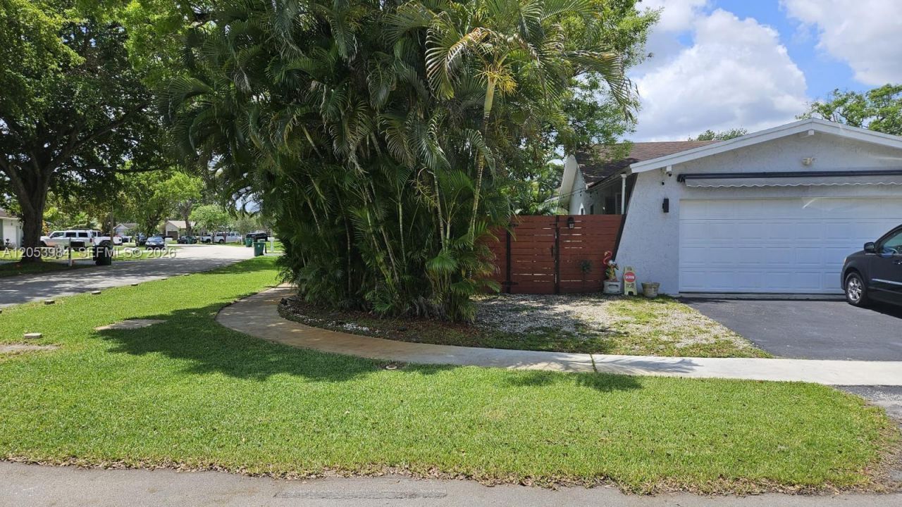 Please Call For Address, Unit B, Cooper City, FL 33328 Photo