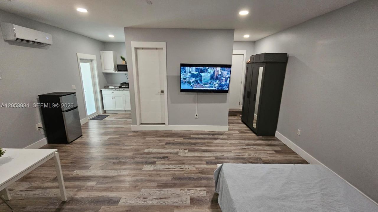 Please Call For Address, Unit B, Cooper City, FL 33328 Photo