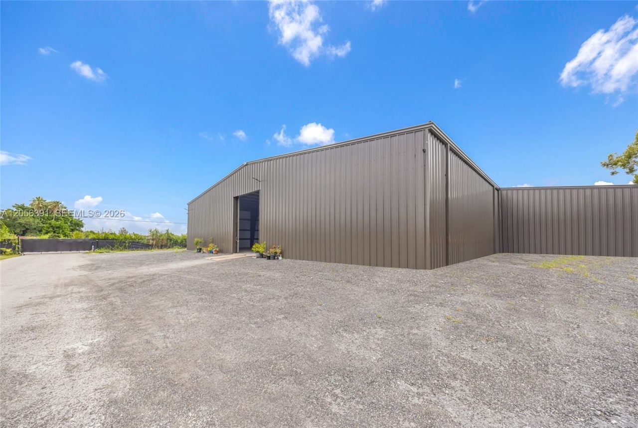 5601 SW 210th Ter , Southwest Ranches, FL 33332 Photo