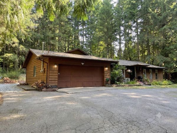 2331 Renfrew Rd , Shawnigan Lake, BC V8H 2E8