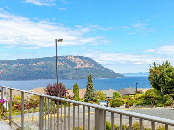 571 Marine View , Cobble Hill, BC V0R 1L1