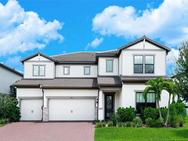 5855 SILVERSIDE PINE COURT , LAKEWOOD RANCH, FL 34211