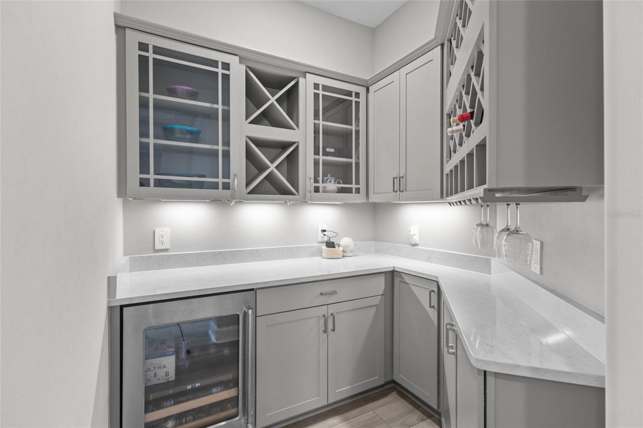 5855 Silverside Pine Court, Lakewood Ranch, FL 34211 Photo