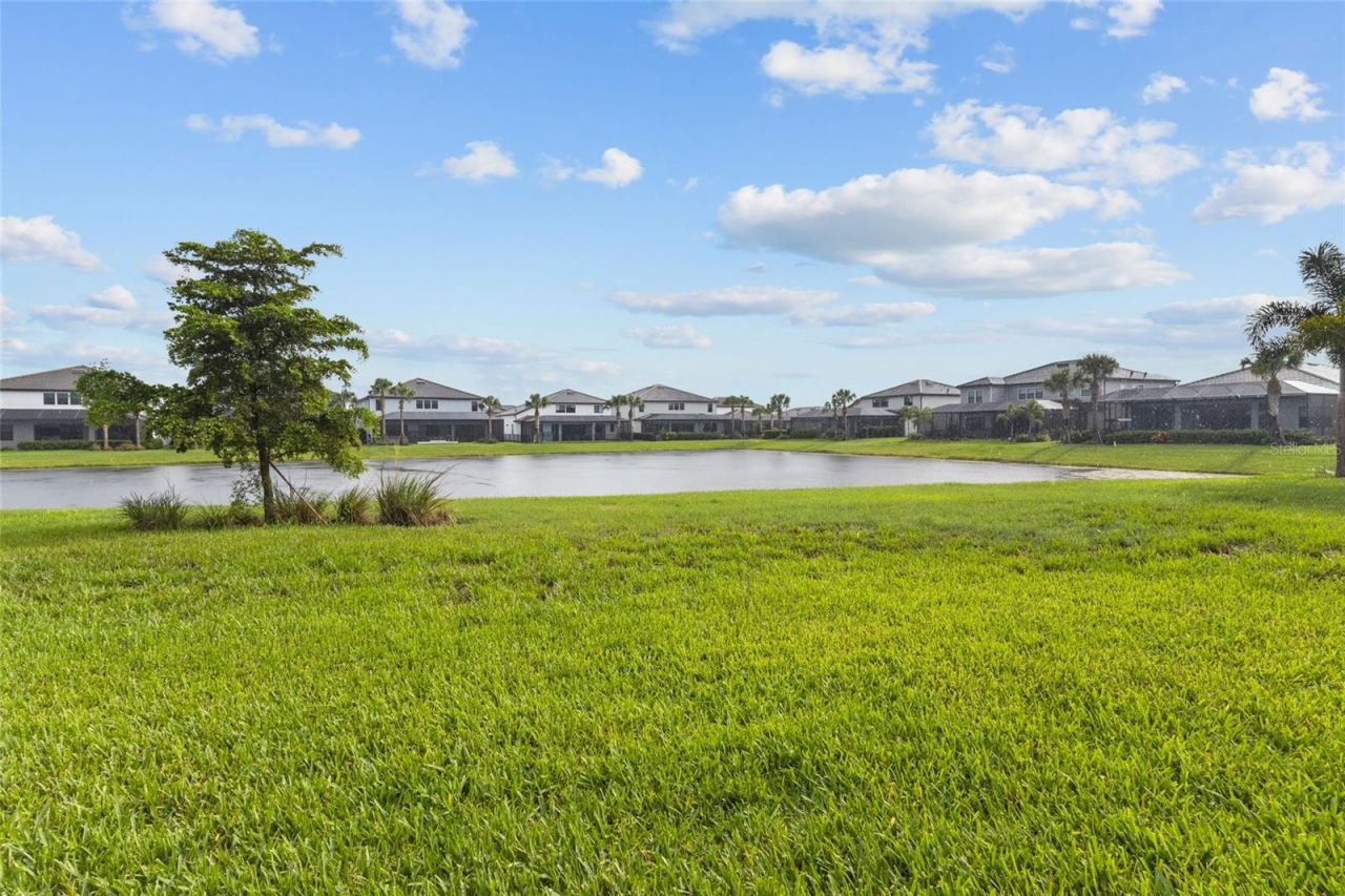 5855 Silverside Pine Court, Lakewood Ranch, FL 34211 Photo