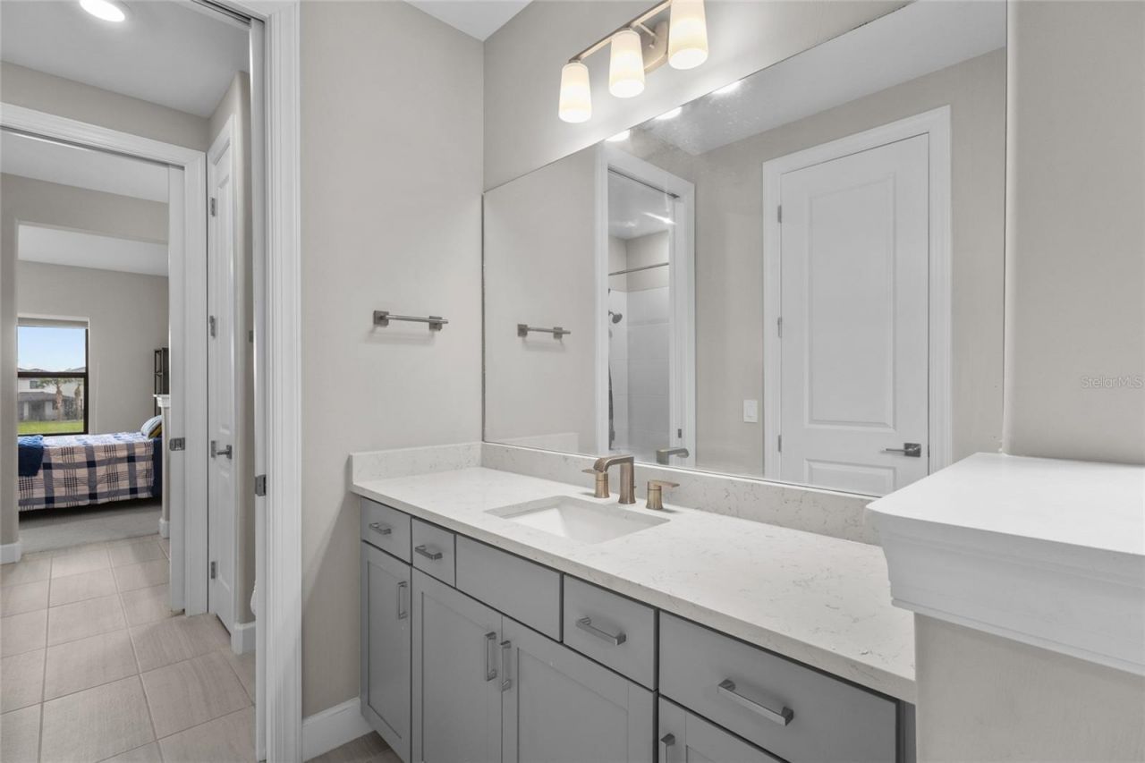 5855 Silverside Pine Court, Lakewood Ranch, FL 34211 Photo