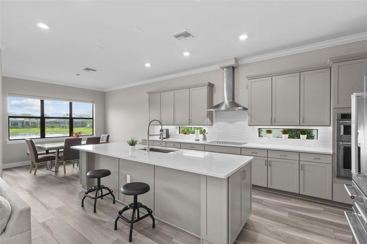 5855 Silverside Pine Court, Lakewood Ranch, FL 34211 Photo