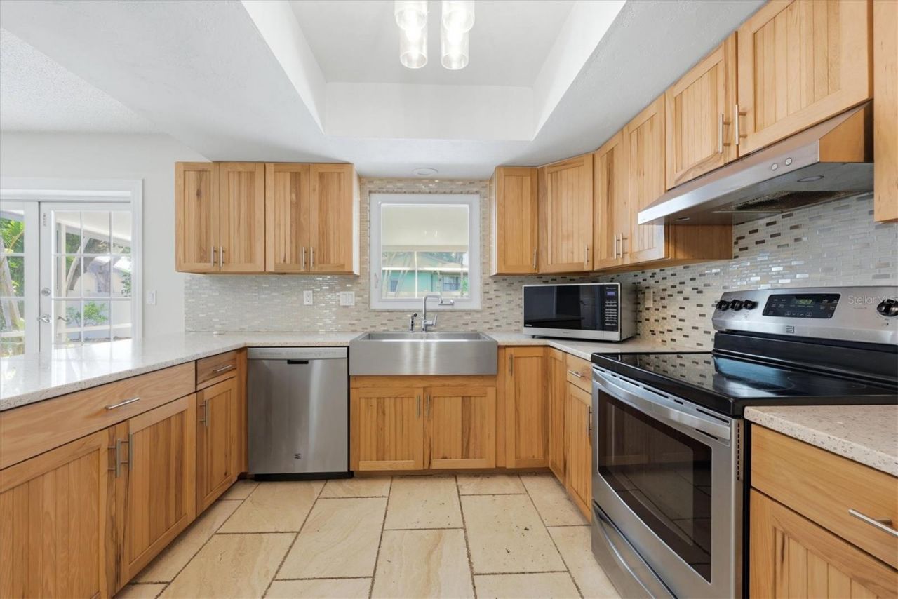 4089 King Richard Drive, Sarasota, FL 34232 Photo