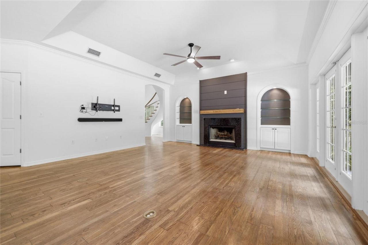 11121 NW 15th Place, Gainesville, FL 32606 Photo