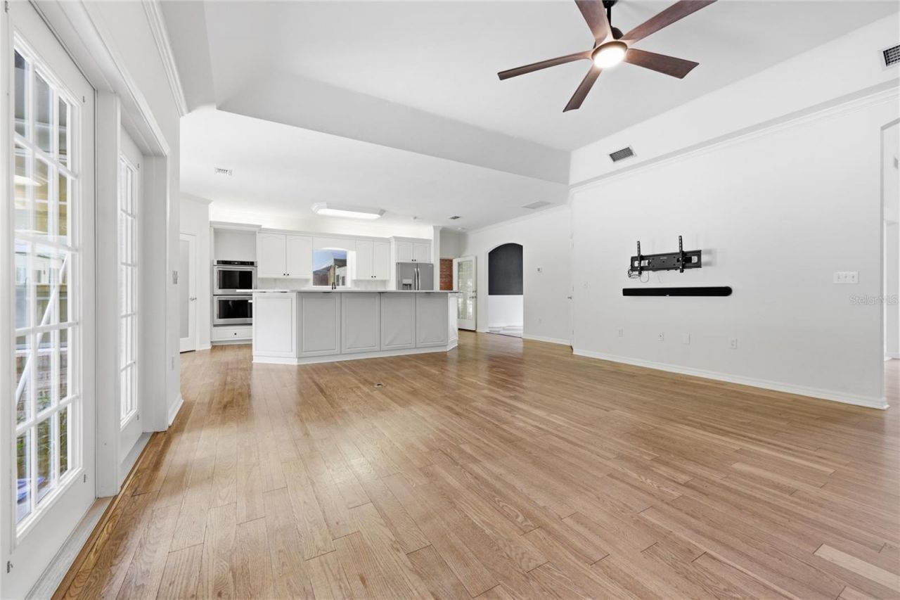 11121 NW 15th Place, Gainesville, FL 32606 Photo
