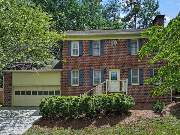 2578 Presidents Walk , Tucker, GA 30084