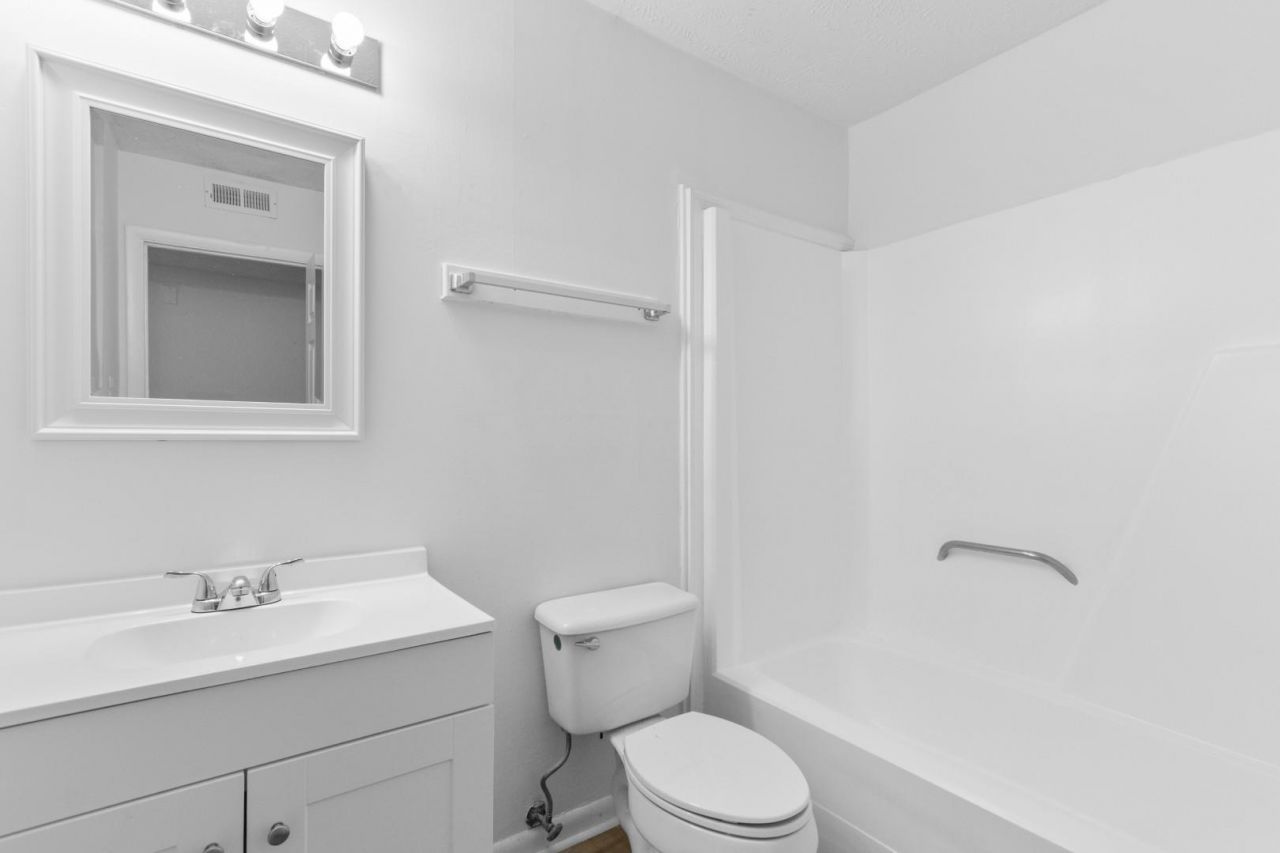 615 Carter Ln. Photo 20