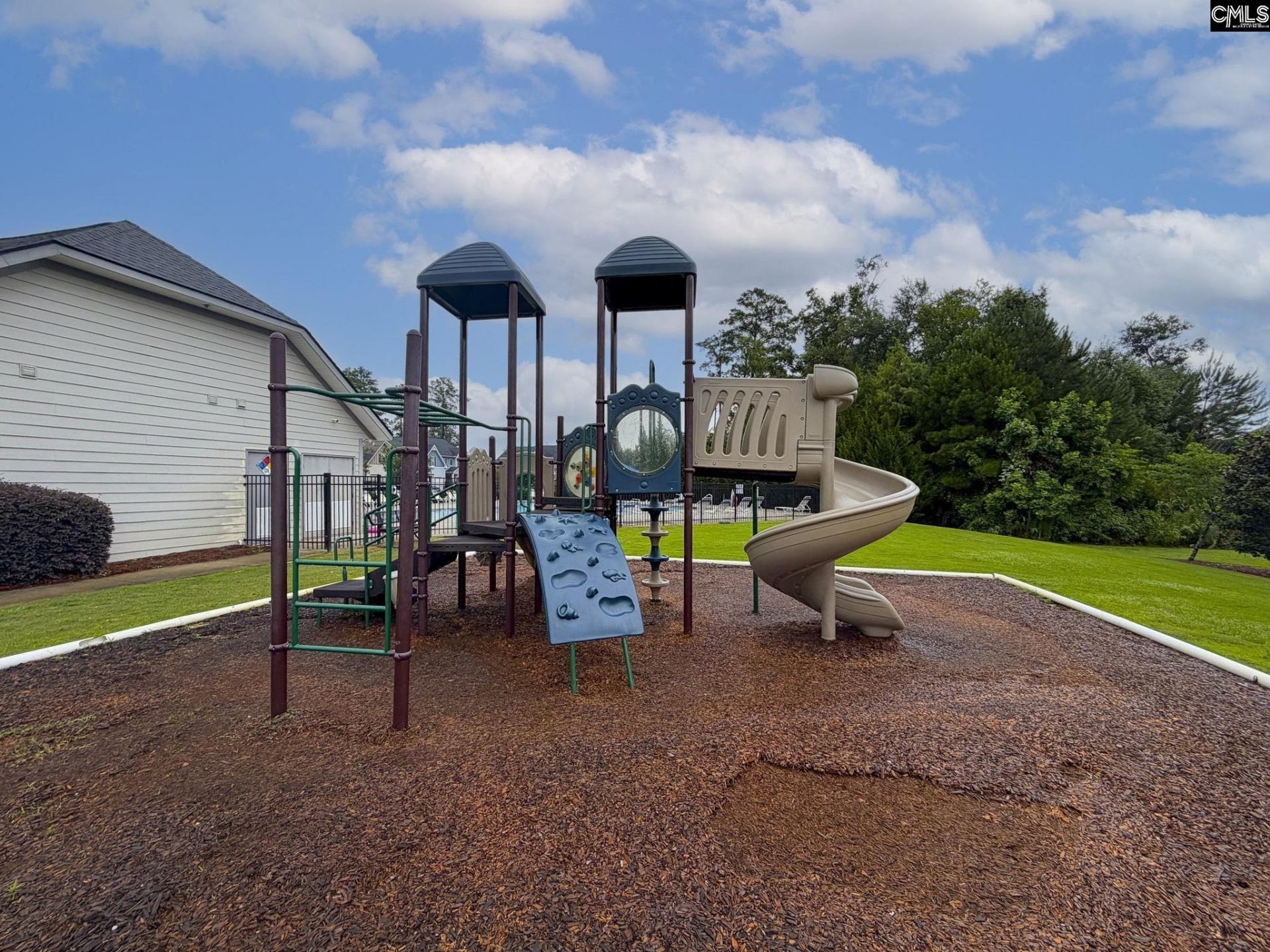 168 Coatbridge Drive  Photo 44