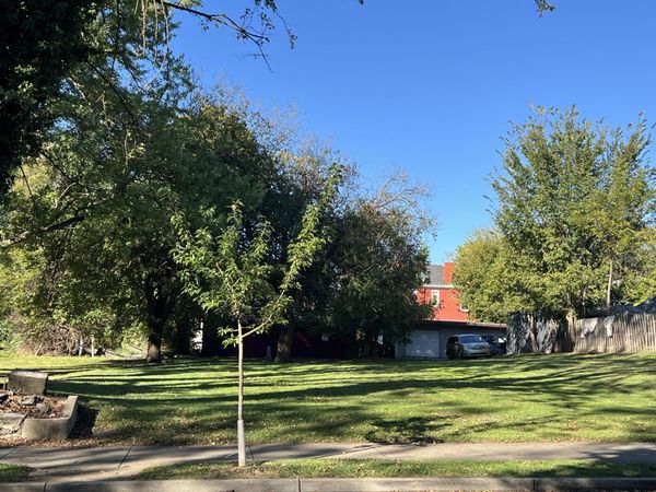 1621 Greenup Street, Covington, KY 41011