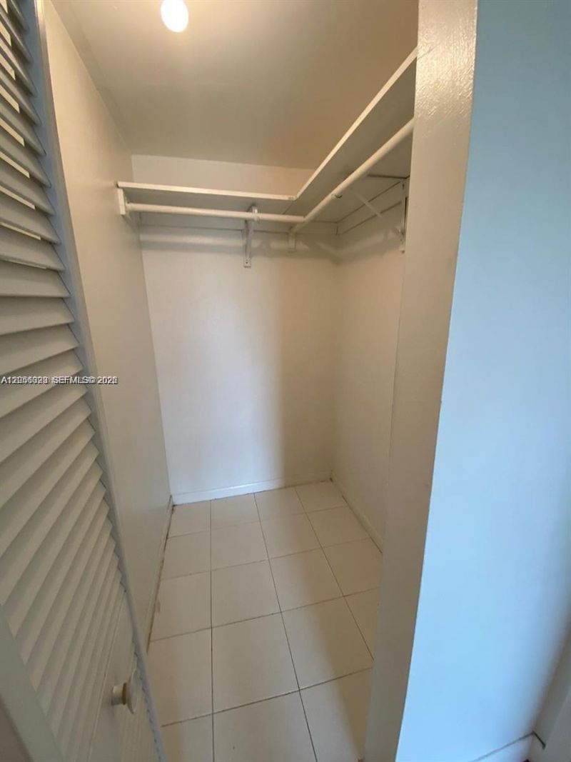 4713 NW 7th St , Unit 306-1, Miami, FL 33126 Photo