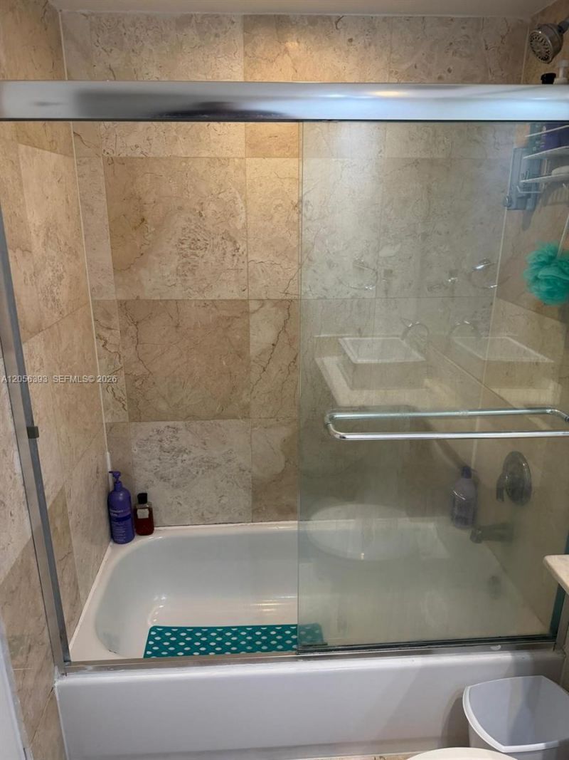 4713 NW 7th St , Unit 306-1, Miami, FL 33126 Photo