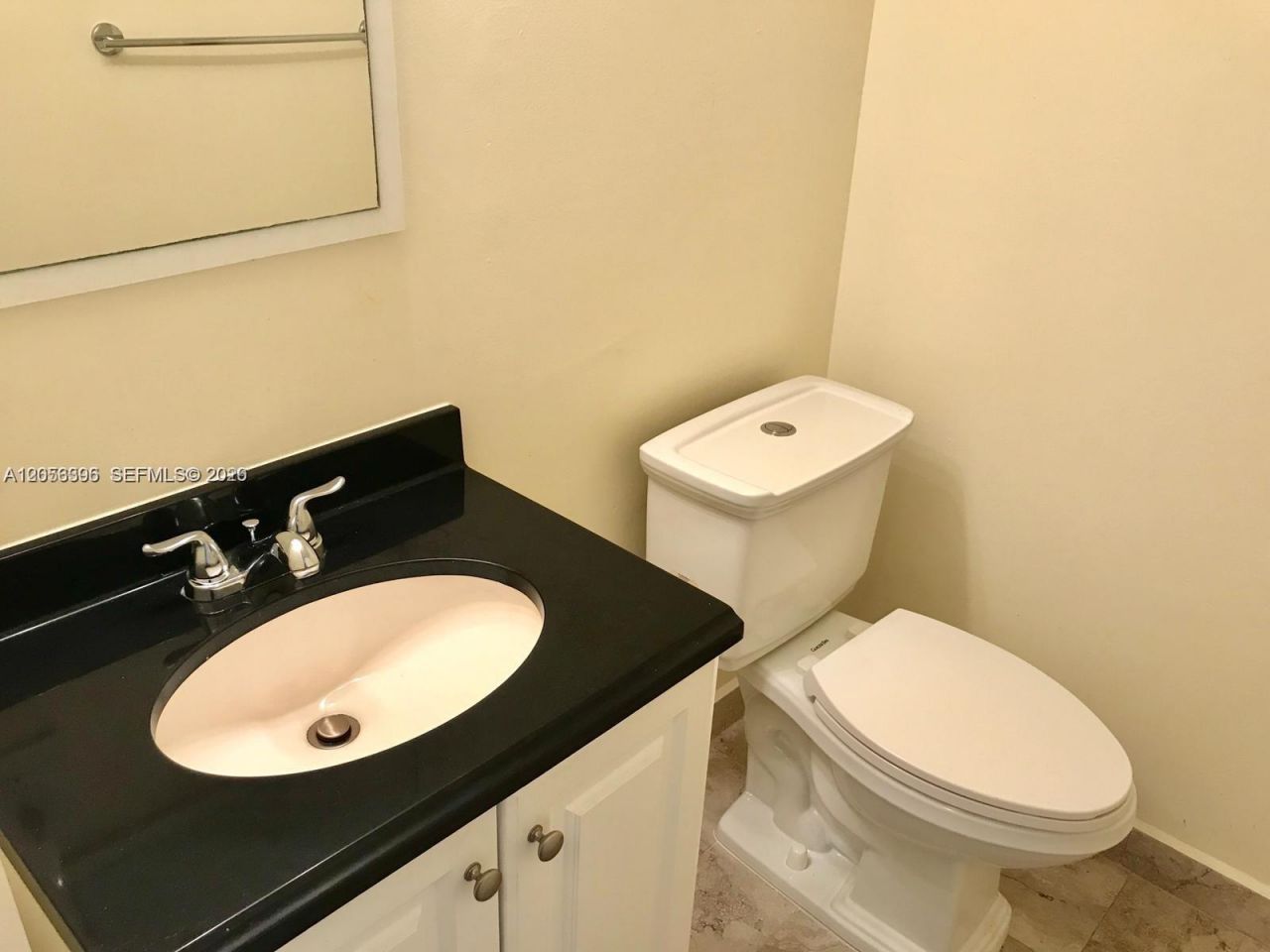 13155 Ixora Ct, Unit 907, North Miami, FL 33181 Photo