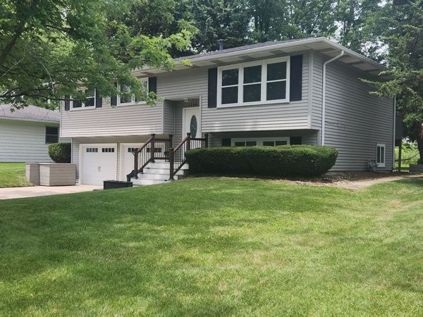 1240 Constellation Drive , Aurora, IL 60505