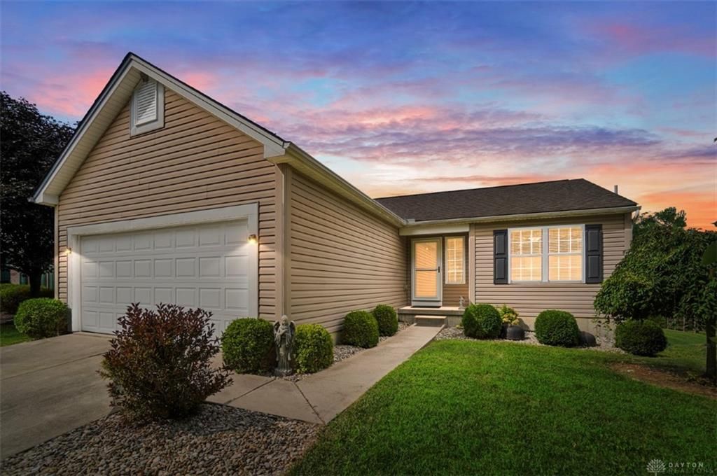 170 Heffron Circle, Maineville, OH 45039 Main Photo