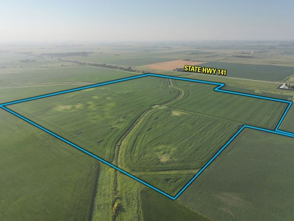 Oak Avenue , Bagley, IA 50023