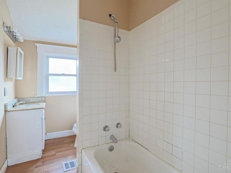 741 Mcpherson Avenue, Cincinnati, OH 45205 Photo 22