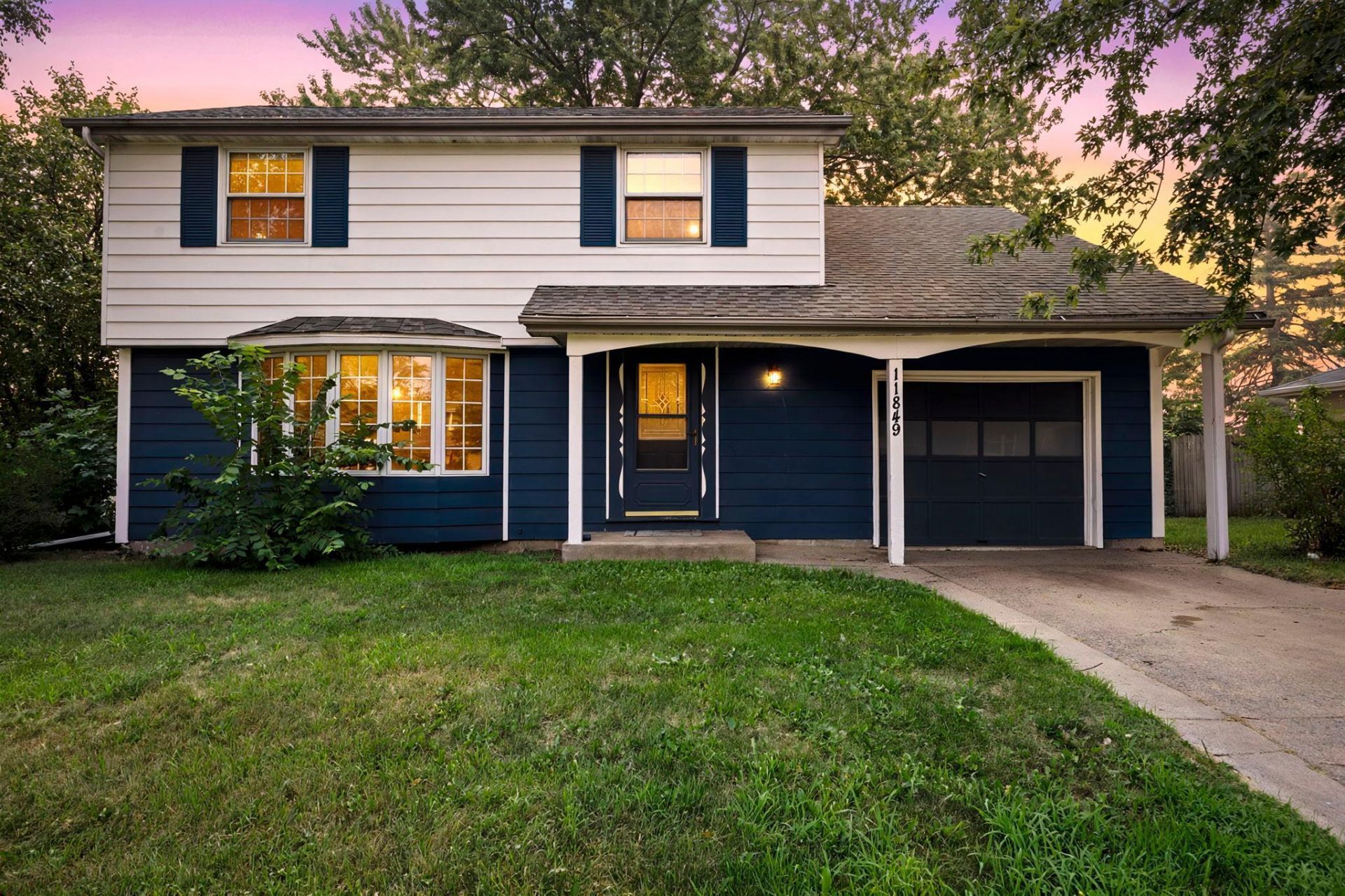 11849 Wren Street NW Coon Rapids, MN 55433