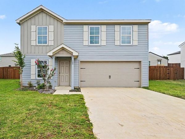 123 Cooper Drive , Cleburne, TX 76031