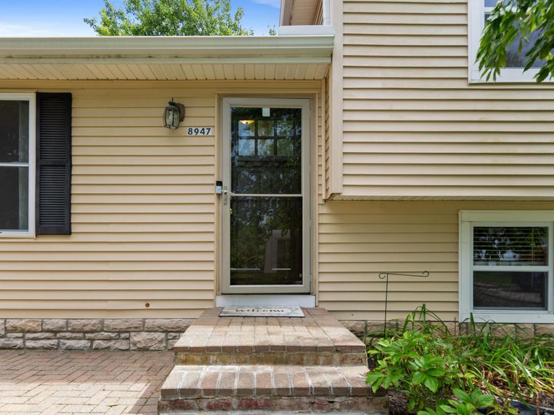 8947 Stillwater Drive, Galloway, OH 43119 Photo 3