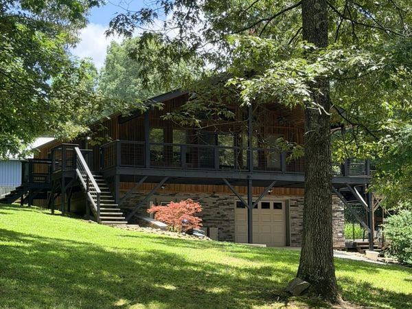 162 Coffee Drive, Helenwood, TN 37755