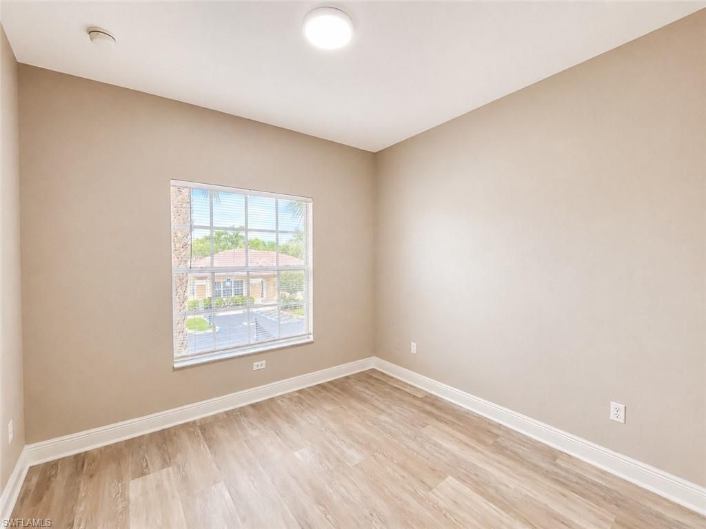4172 Castilla Cir, Unit 201, Fort Myers, FL 33916 Photo